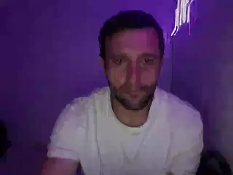 Snapshot of serjdj90 chatting on 09-28-25, 02:50 serjdj90 online show from 09-28-25, 02:50