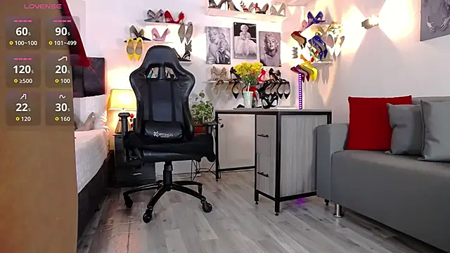 Carlajohnson online show from 01-07-26, 03:42