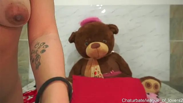 LeagueOfLovers online show from 12-03-24, 03:30