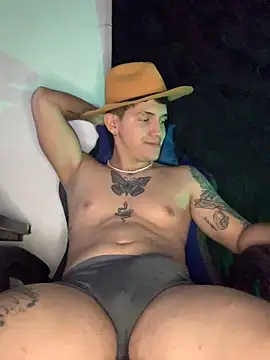 Aangelhot online show from 01-06-25, 04:58