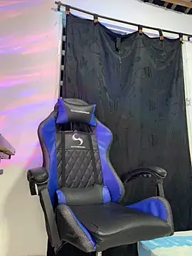 Aangelhot online show from 02-26-25, 02:37