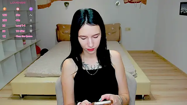 Snapshot of KarolinaBlacks chatting on 01-18-25, 06:34 KarolinaBlacks online show from 01-18-25, 06:34