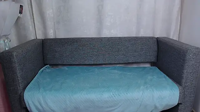 Snapshot of bellaa_love_ chatting on 11-10-25, 12:09 bellaa love online show from 11-10-25, 12:09