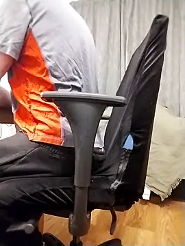 25mitch online show from 12-22-25, 04:26