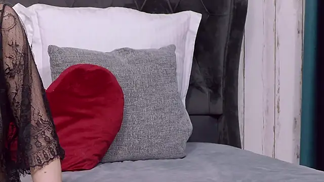 Snapshot of AnisiaConnor chatting on 10-26-25, 07:42 AnisiaConnor online show from 10-26-25, 07:42