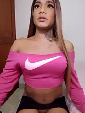 Snapshot of selfsuck_trans chatting on 11-22-25, 12:42 selfsuck trans online show from 11-22-25, 12:42