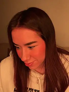 Im Valen Cute online show from 05-22-26, 02:40