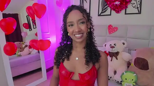 Snapshot of Amber__Sanchez chatting on 02-15-25, 03:20 Amber  Sanchez online show from 02-15-25, 03:20