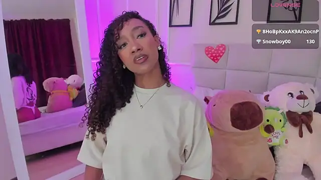 Snapshot of Amber__Sanchez chatting on 02-21-25, 03:01 Amber  Sanchez online show from 02-21-25, 03:01