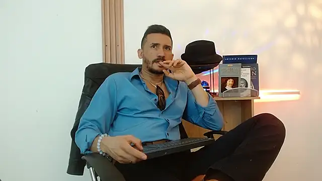 Reiko 85  online show from 11-27-25, 02:52