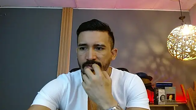 Reiko 85  online show from 03-20-26, 02:44