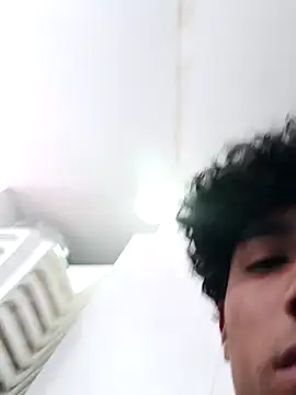 alexander32r online show from 09-12-25, 04:51