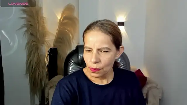 Milf karlye online show from 04-09-26, 02:11