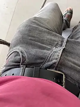 deshi boybig online show from 11-01-25, 09:33