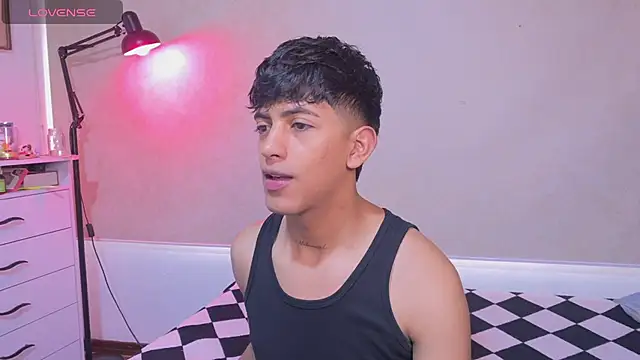 teobowny  online show from 11-28-25, 12:41