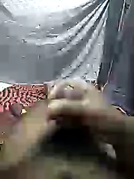 mallucallboy2104 online show from 02-17-25, 07:42