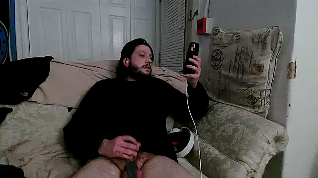 Snapshot of Marksoyer chatting on 11-08-25, 09:42 Marksoyer online show from 11-08-25, 09:42