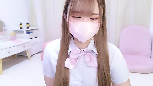 MAIKA pyon online show from 10-20-25, 03:23