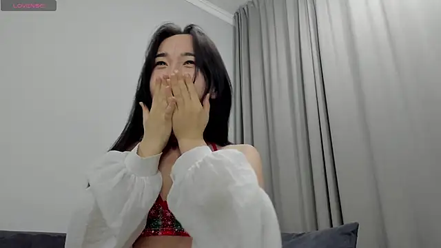 aenie online show from 12-25-24, 02:56