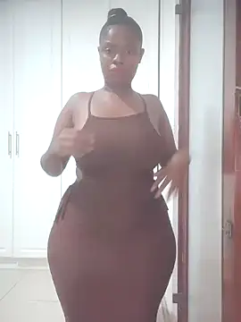 Snapshot of Luciouslips00 chatting on 12-20-24, 06:45 Luciouslips00 online show from 12-20-24, 06:45