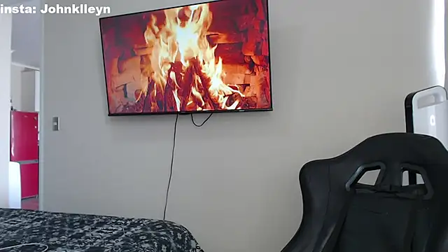 jonhklleyn online show from 10-27-25, 07:18