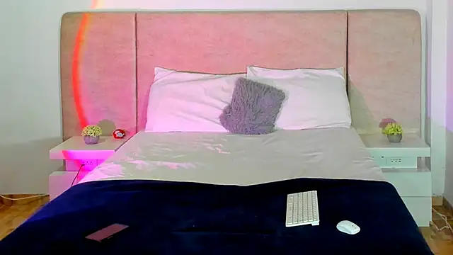 alanaget1 online show from 01-04-25, 07:13