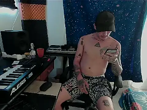 Snapshot of patrik_tattoo_ chatting on 03-07-25, 06:11 patrik tattoo online show from 03-07-25, 06:11
