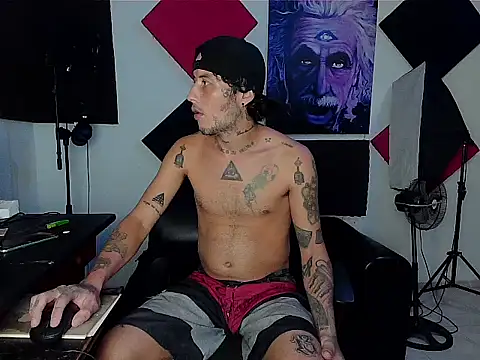 Snapshot of patrik_tattoo_ chatting on 09-24-25, 03:21 patrik tattoo online show from 09-24-25, 03:21