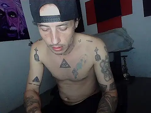 Snapshot of patrik_tattoo_ chatting on 05-30-26, 07:16 patrik tattoo online show from 05-30-26, 07:16