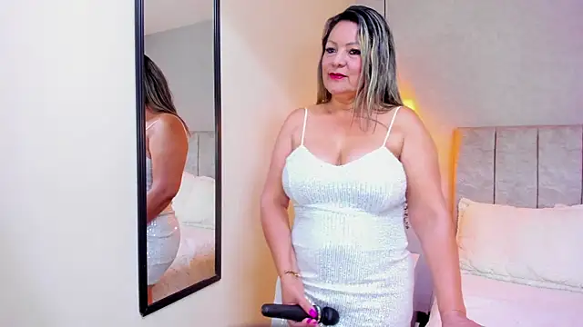 tutu milf online show from 10-11-25, 07:23