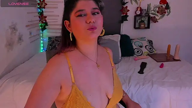 alinabozz1 online show from 03-01-25, 12:17