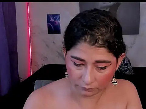 alinabozz1 online show from 07-20-26, 04:27