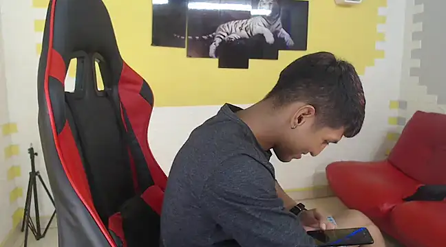 mau elixxx online show from 01-09-25, 03:26