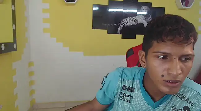 mau elixxx online show from 01-10-25, 05:15