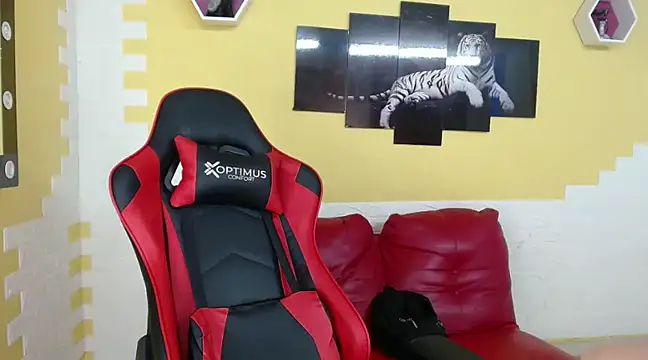 mau elixxx online show from 01-12-25, 05:24