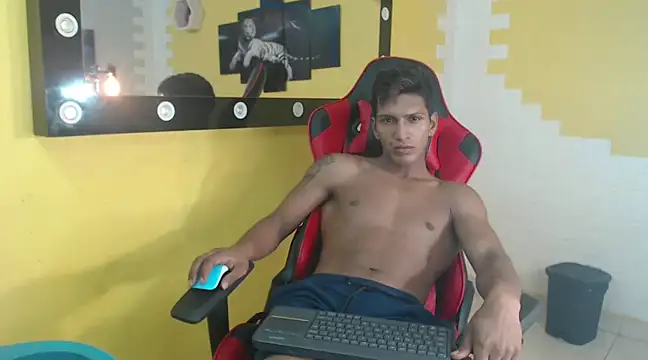 mau elixxx online show from 01-15-25, 07:37