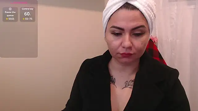 Snapshot of Genesisgems11_ chatting on 01-18-25, 03:42 Genesisgems11  online show from 01-18-25, 03:42