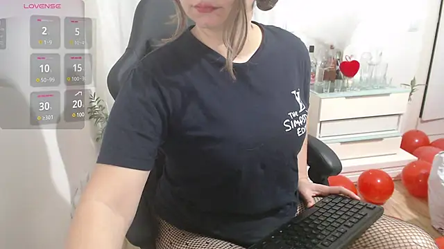 Snapshot of Genesisgems11_ chatting on 02-16-25, 04:09 Genesisgems11  online show from 02-16-25, 04:09