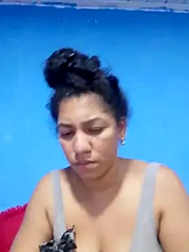 bellacrespalatina online show from 12-01-25, 04:28