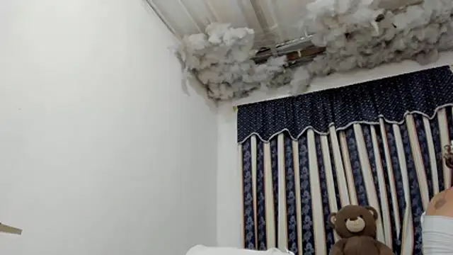 Lauu G online show from 02-03-26, 01:27