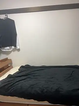 Snapshot of YU-KI00 chatting on 11-02-25, 12:18 YU-KI00 online show from 11-02-25, 12:18