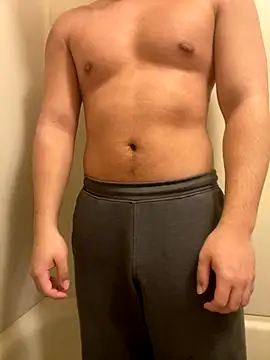 Snapshot of YU-KI00 chatting on 11-09-25, 12:58 YU-KI00 online show from 11-09-25, 12:58