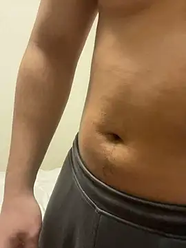 Snapshot of YU-KI00 chatting on 12-03-25, 10:13 YU-KI00 online show from 12-03-25, 10:13