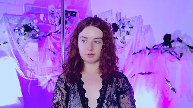 AnnTerry  online show from 10-22-25, 12:05