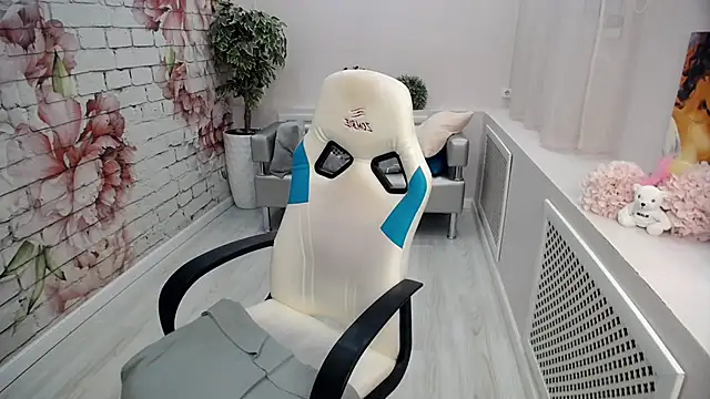 Cutie Asya online show from 10-28-25, 04:16