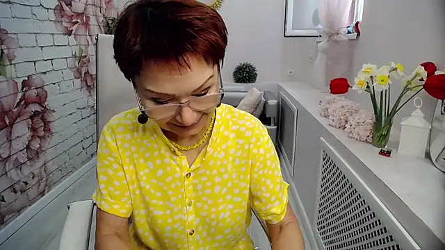Snapshot of Cutie_Asya chatting on 05-19-26, 04:19 Cutie Asya online show from 05-19-26, 04:19