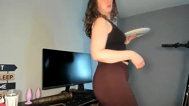 ENGLISHEMILY 69 online show from 03-10-25, 11:53