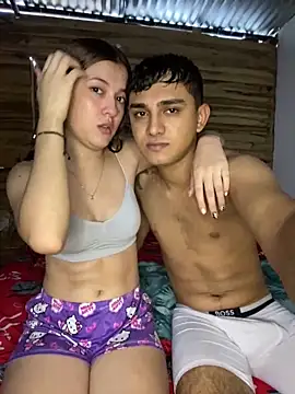 Snapshot of Jonlis01 chatting on 02-11-25, 03:29 Jonlis01 online show from 02-11-25, 03:29