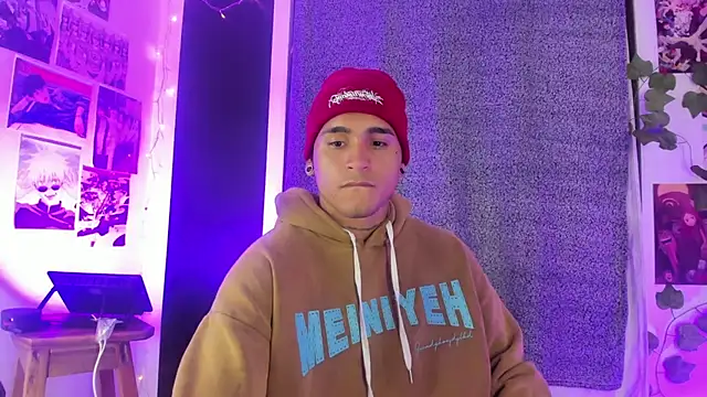 Snapshot of christianwang chatting on 01-11-25, 02:41 christianwang online show from 01-11-25, 02:41