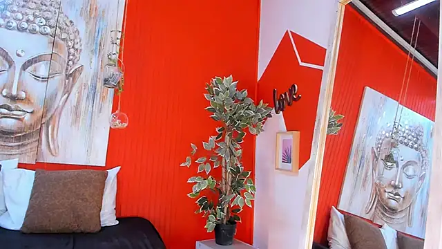 Snapshot of grace_miller03 chatting on 10-04-25, 07:56 grace miller03 online show from 10-04-25, 07:56